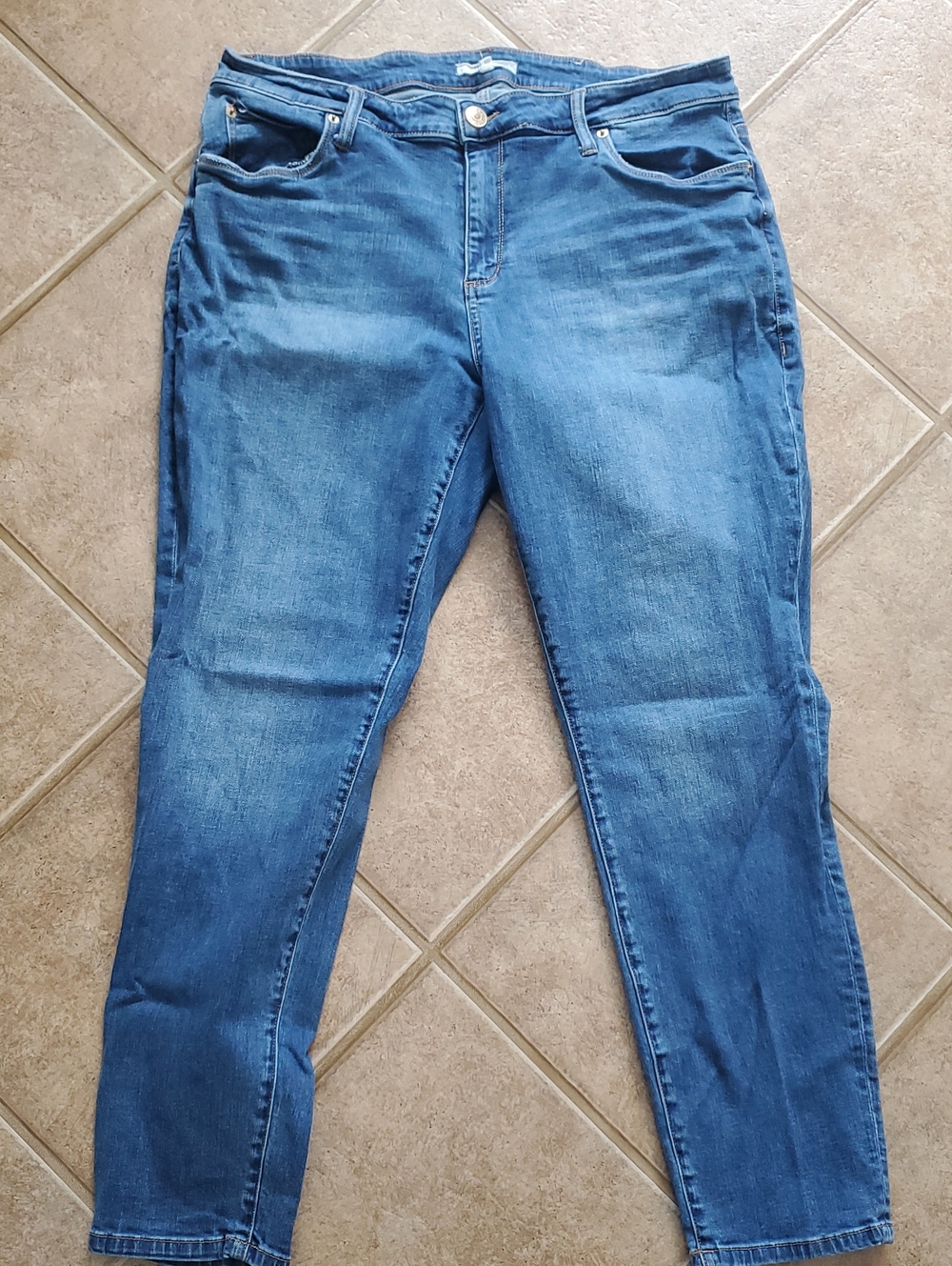 STS Blue Women’s Skinny Jeans - Medium Blue